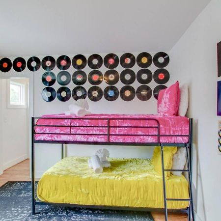 Howdy House New And Trendy With Rooftop Deck Nashville Dış mekan fotoğraf