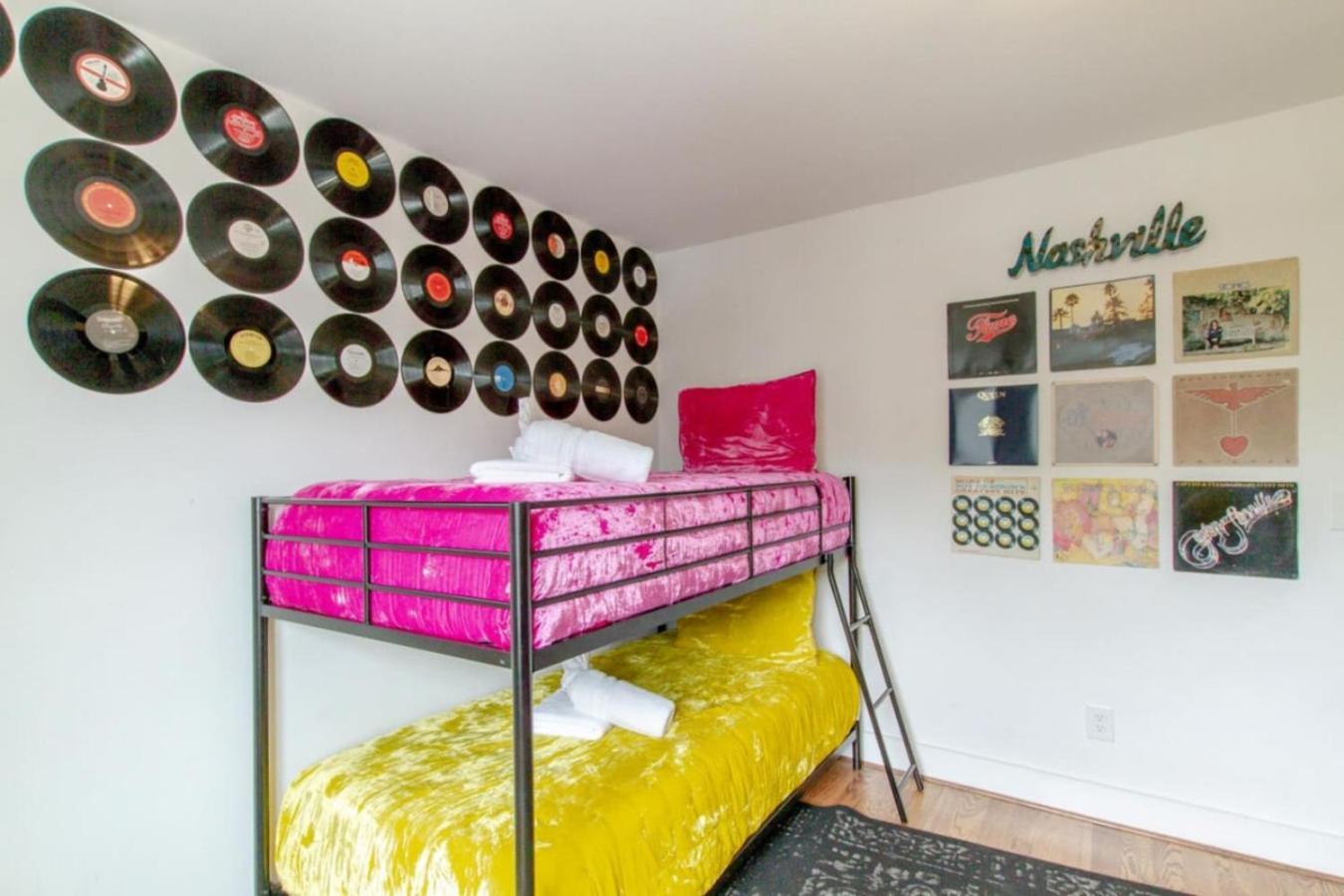 Howdy House New And Trendy With Rooftop Deck Nashville Dış mekan fotoğraf
