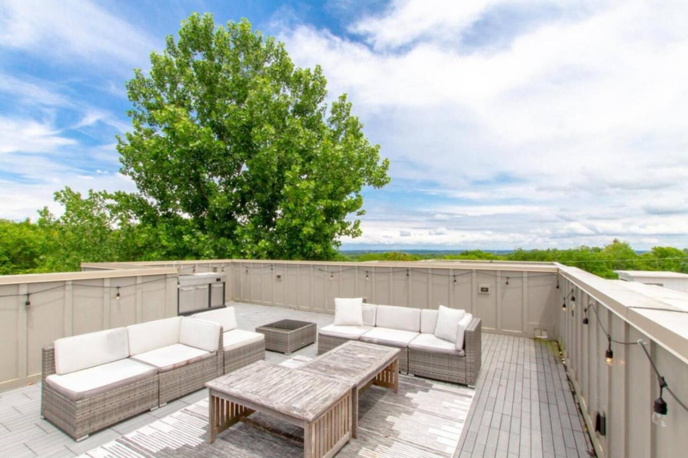 Howdy House New And Trendy With Rooftop Deck Nashville Dış mekan fotoğraf
